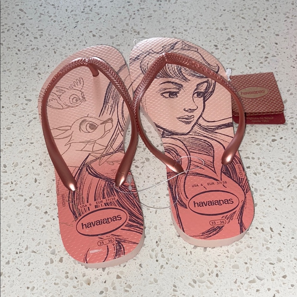 Havaianas Pink Graphic Flip Flops